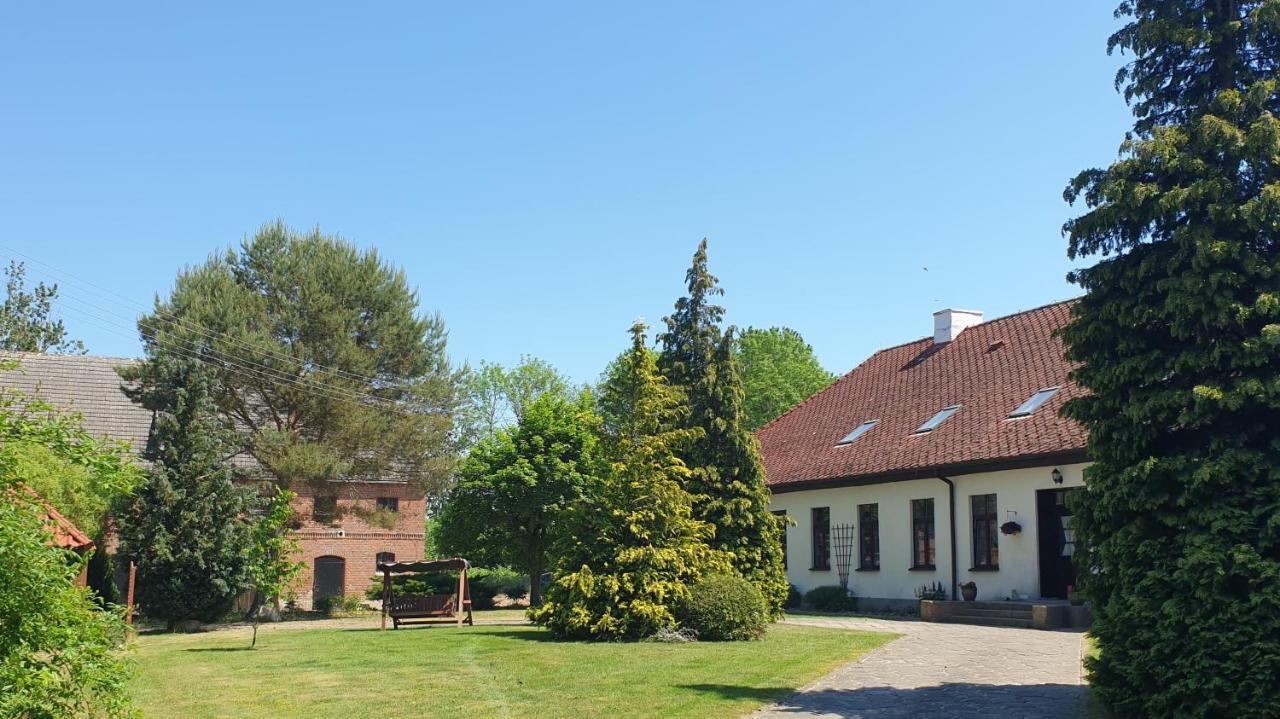 Folwark Goscino-Dwor Bed and Breakfast Exteriör bild
