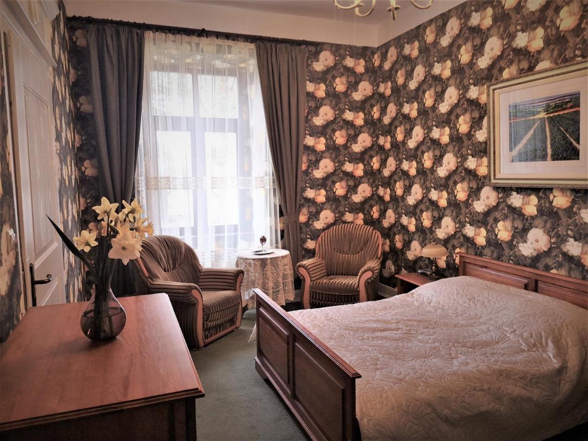 Folwark Goscino-Dwor Bed and Breakfast Exteriör bild