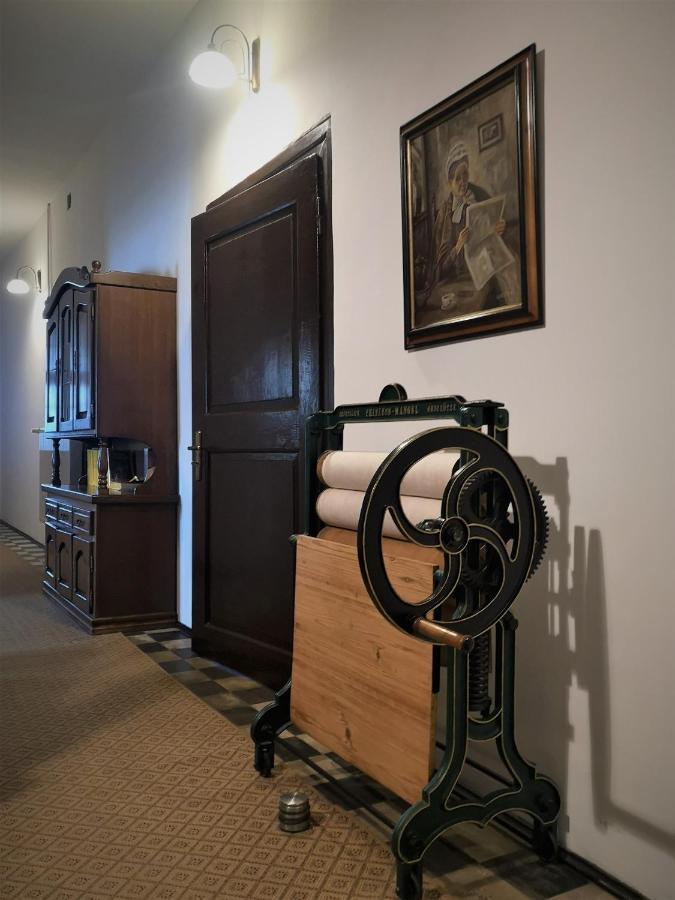 Folwark Goscino-Dwor Bed and Breakfast Exteriör bild